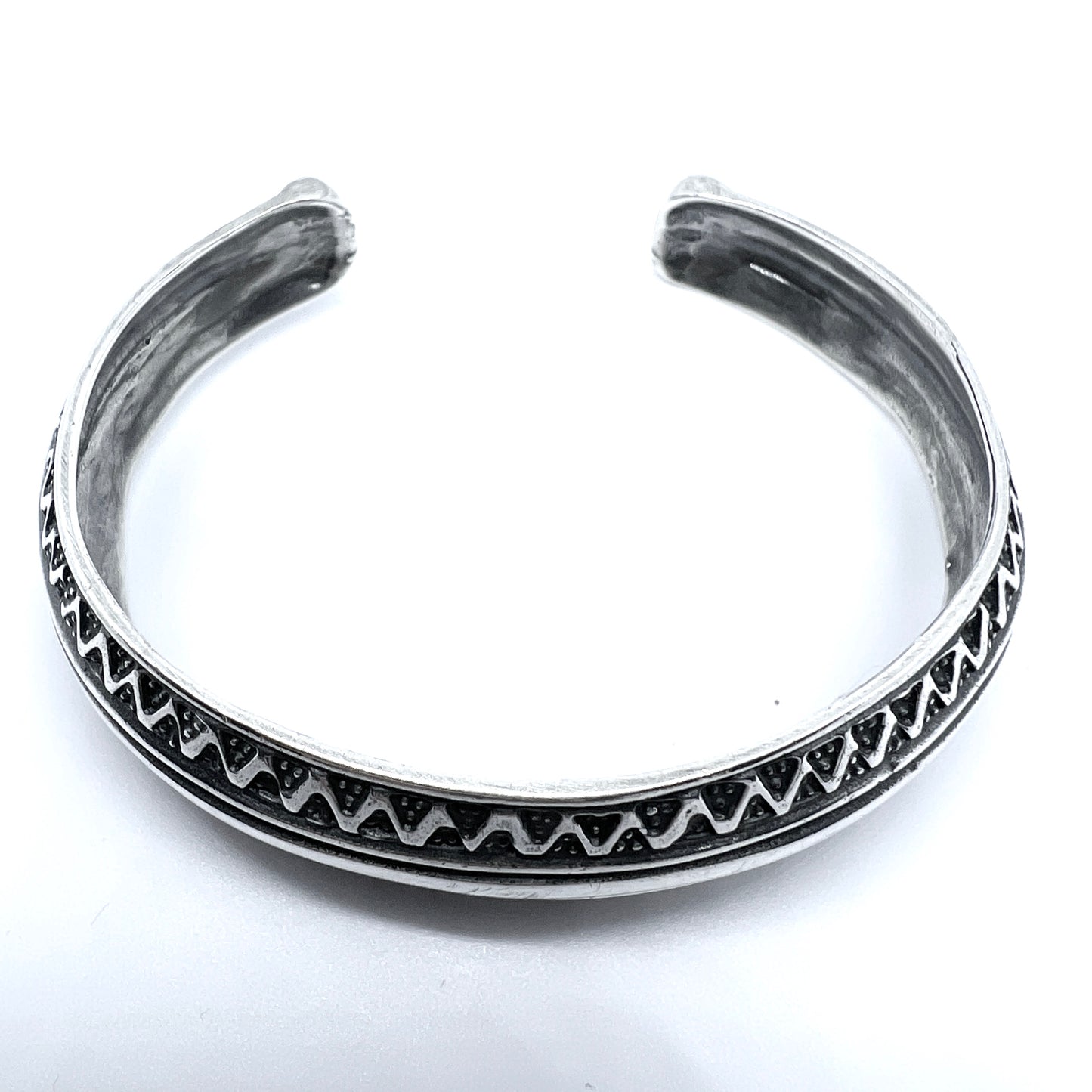 Sigmund Espeland, Norway Vintage Sterling Silver Viking Copy Cuff Bracelet.