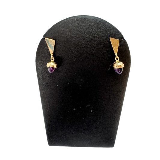 Alton, Sweden 1965. Vintage 18k Gold Amethyst Earrings.