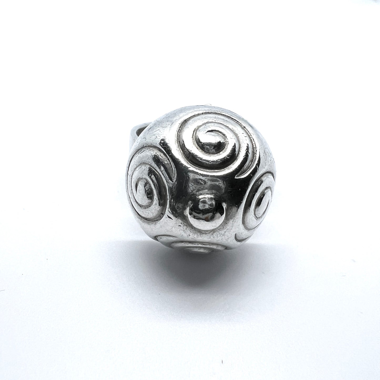 Kalevala Koru, Finland 1966. Vintage Solid Silver Ring.