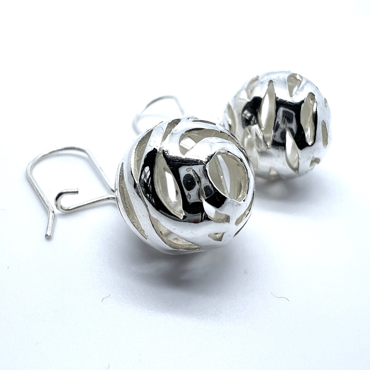 AAL, Finland Vintage Sterling Silver Sphere Earrings.