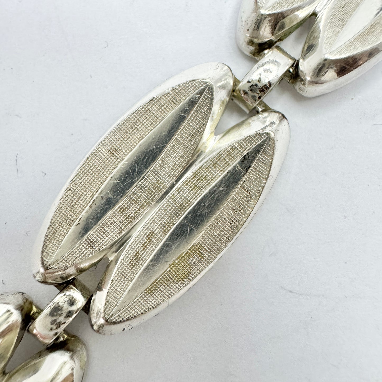 K&L-Kordes Lichtenfels, Germany c1950s. Solid SIlver Bracelet.