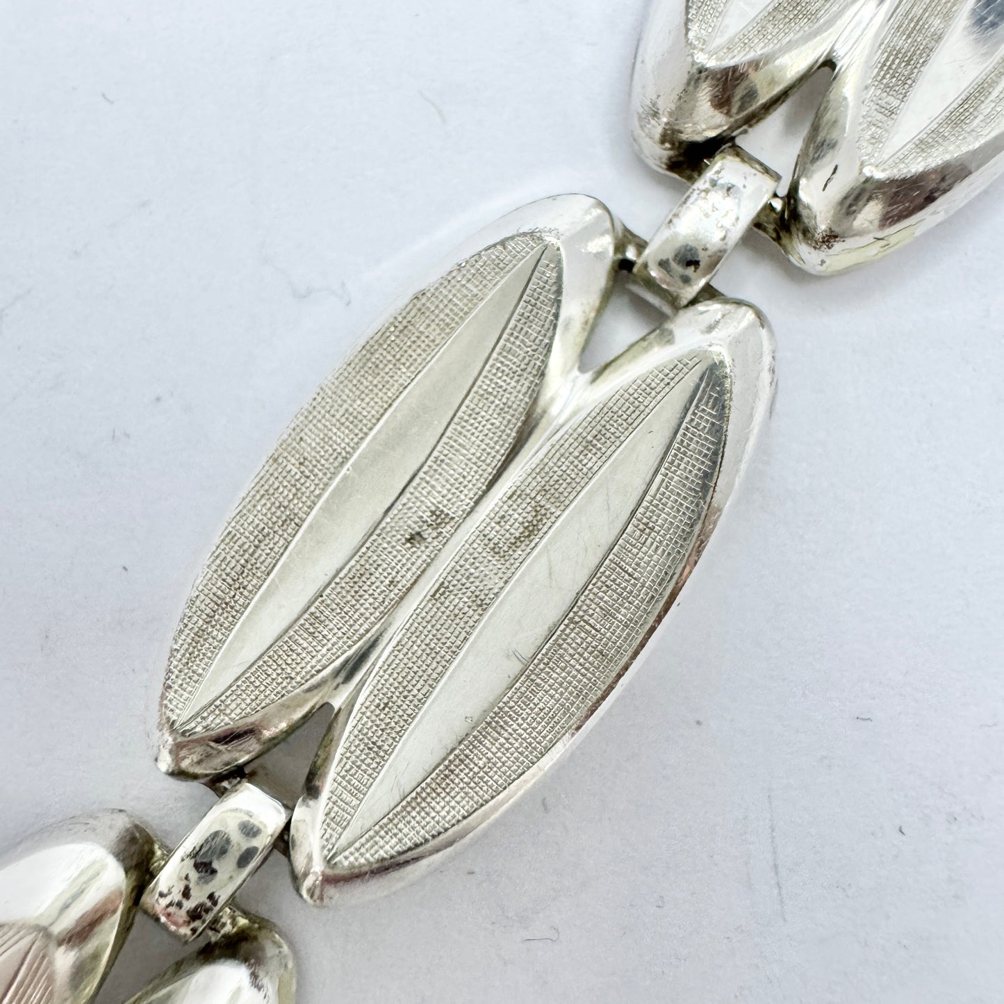 K&L-Kordes Lichtenfels, Germany c1950s. Solid SIlver Bracelet.