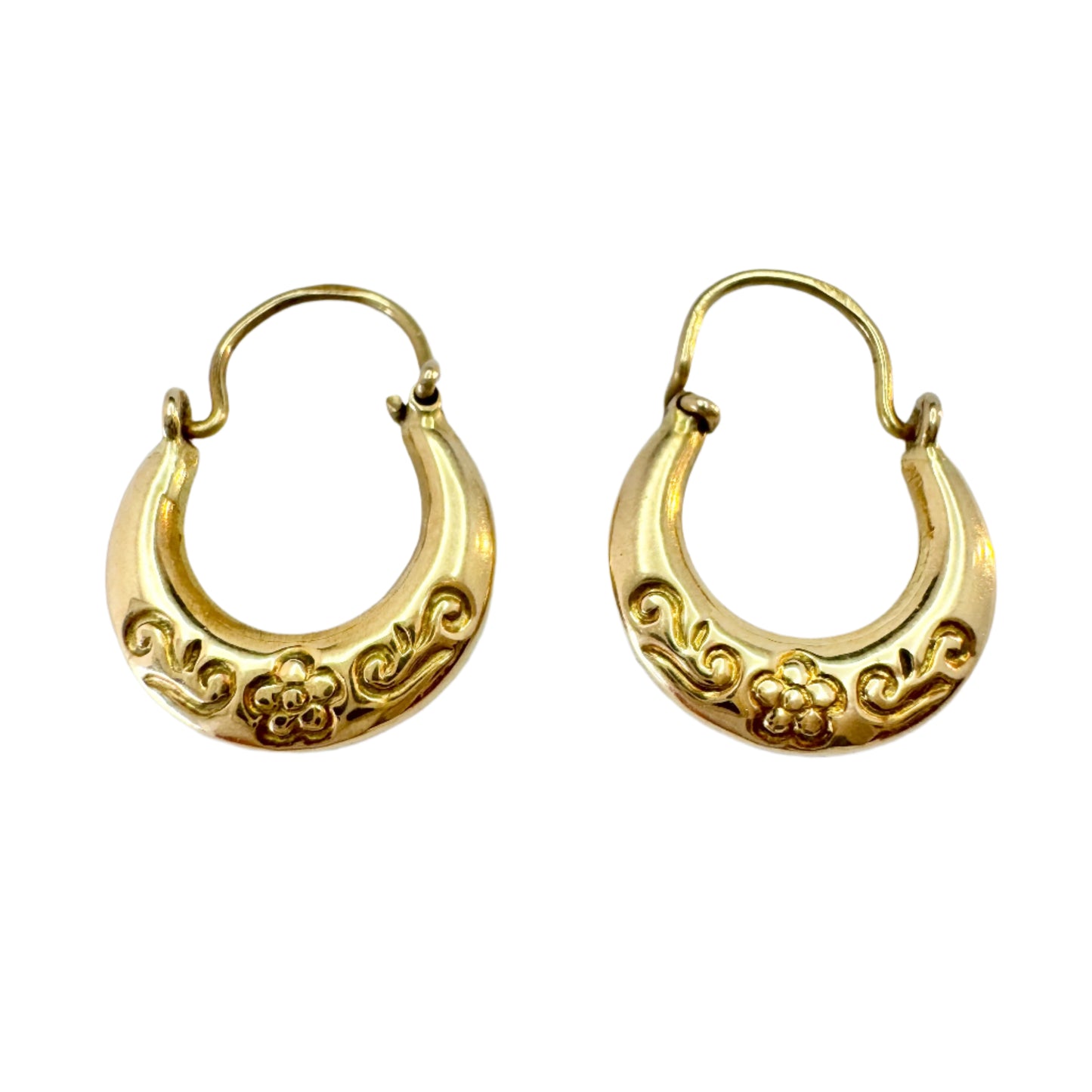 Sweden c 1950s. Vintage 18k Gold Earrings.