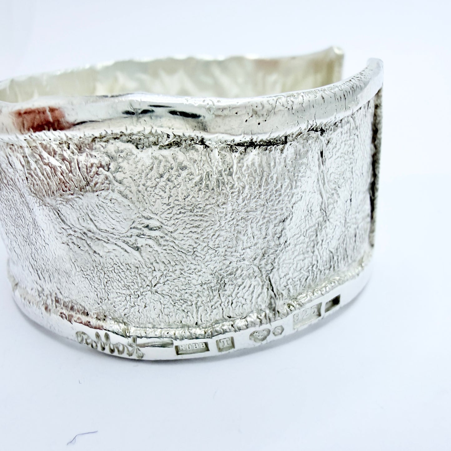 Robbert, Sweden 1977. Vintage Sterling Silver Brutalist Cuff Bracelet
