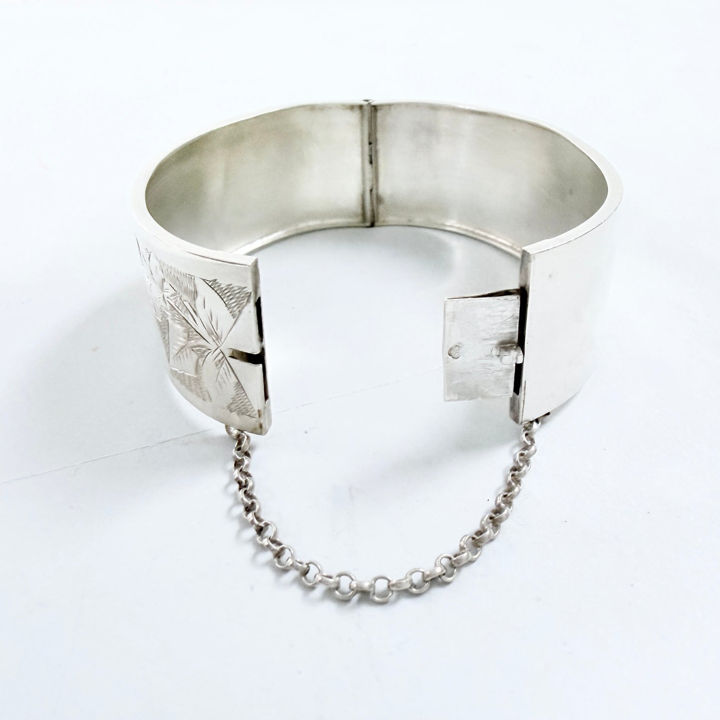 Sweden late 1800s. Antique Victorian Solid Silver Hinged Bangle Bracelet.