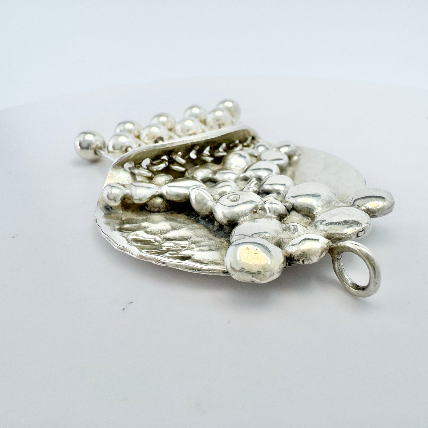 Owe Johansson, Finland Vintage Modernist Solid Silver Pendant.