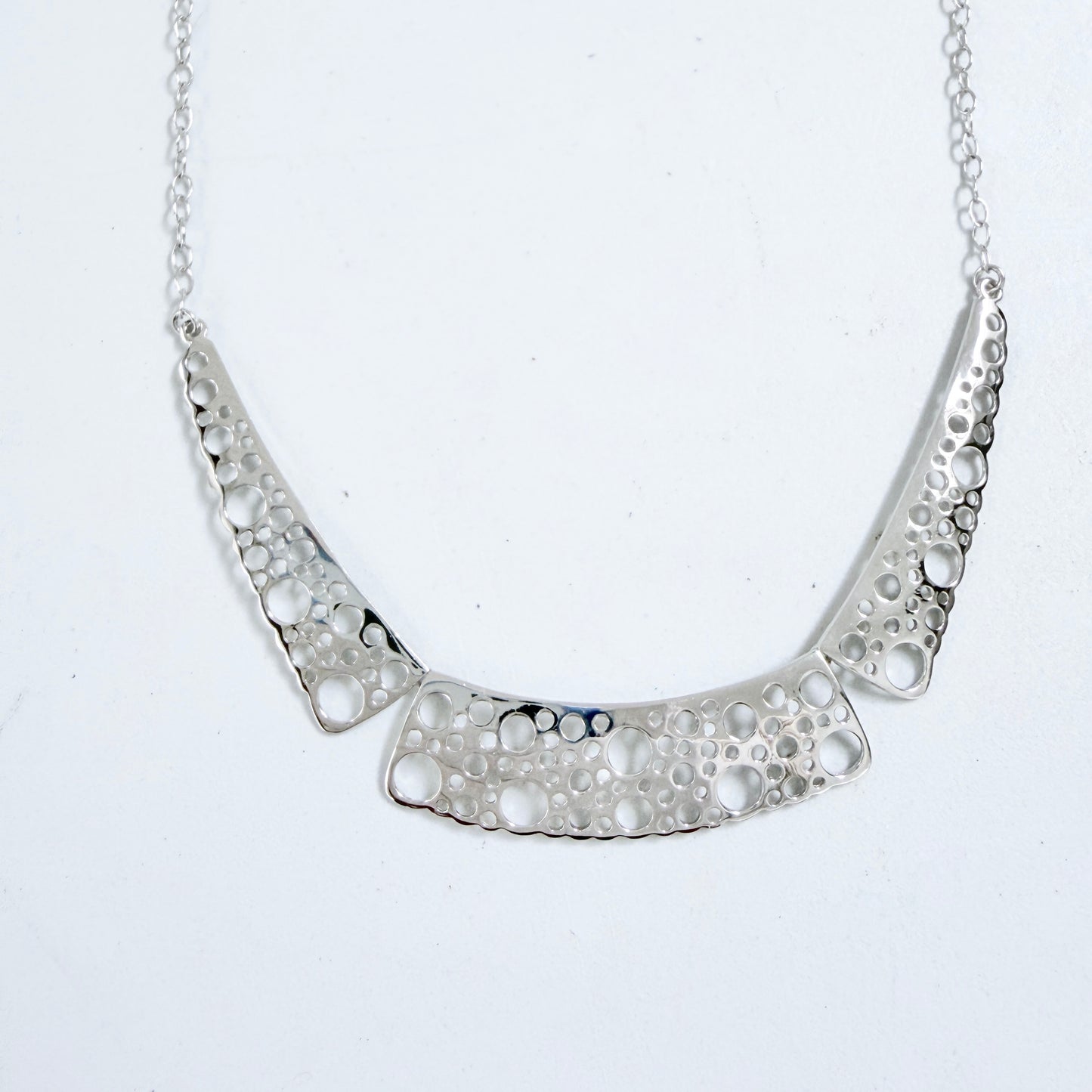 Kultakeskus, Finland. Design Liisa Vitali, Sterling Silver Necklace