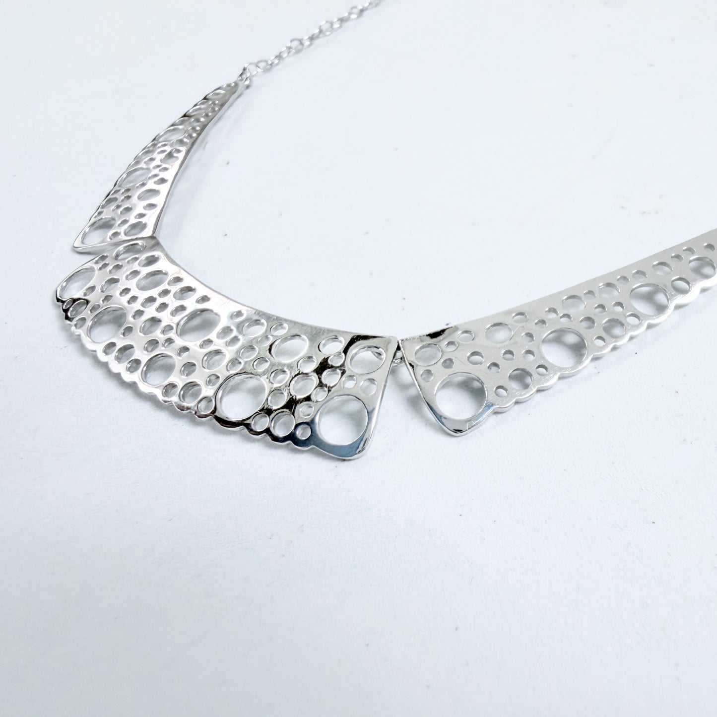 Kultakeskus, Finland. Design Liisa Vitali, Sterling Silver Necklace