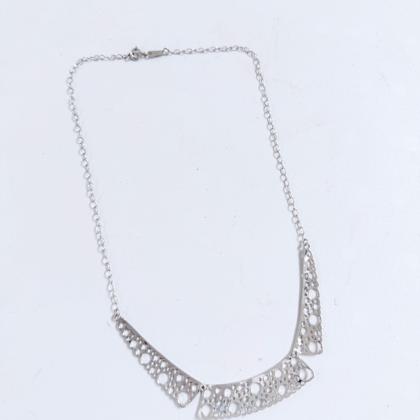 Kultakeskus, Finland. Design Liisa Vitali, Sterling Silver Necklace