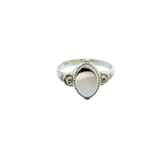 Vintage c 1950s. Vintage Sterling Silver Signet Ring