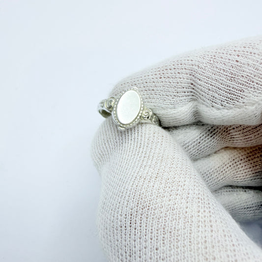 Vintage c 1950s. Vintage Sterling Silver Signet Ring