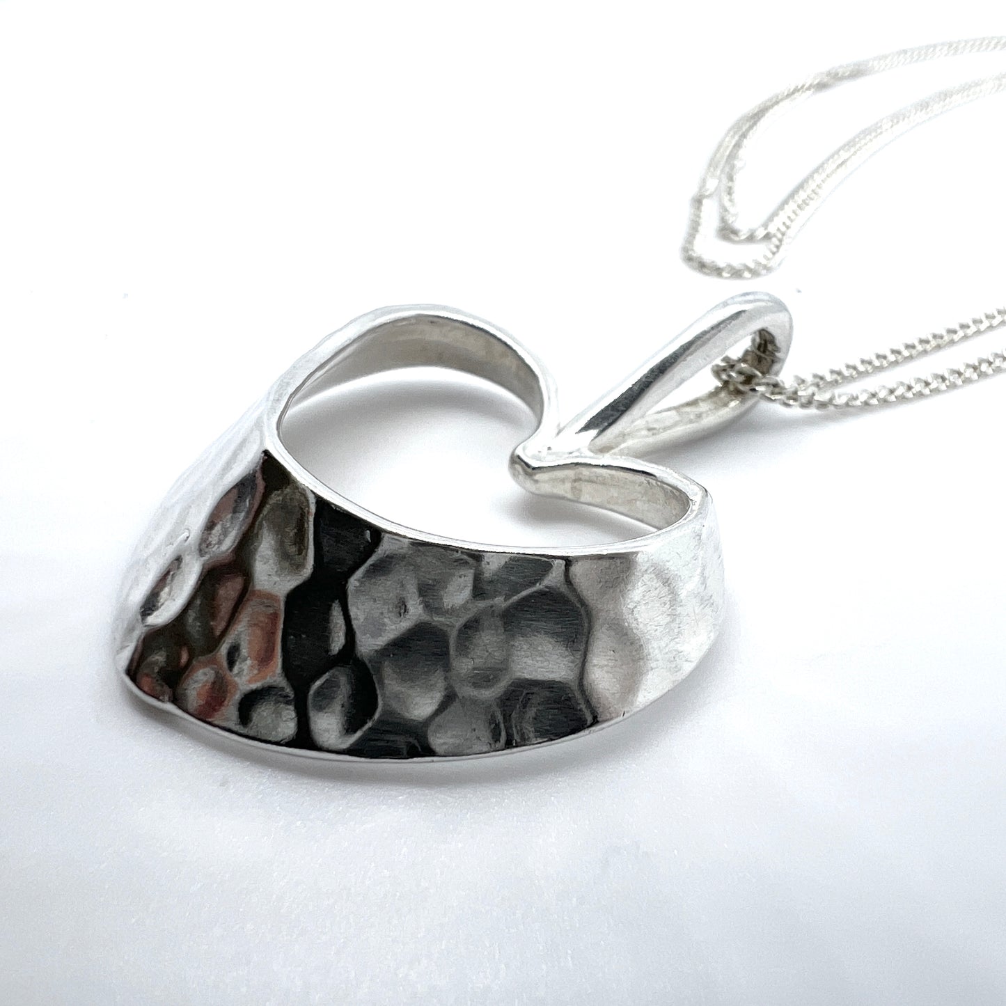 Alton, Sweden 1974. Vintage Sterling Silver Hammered Heart Pendant Necklace.