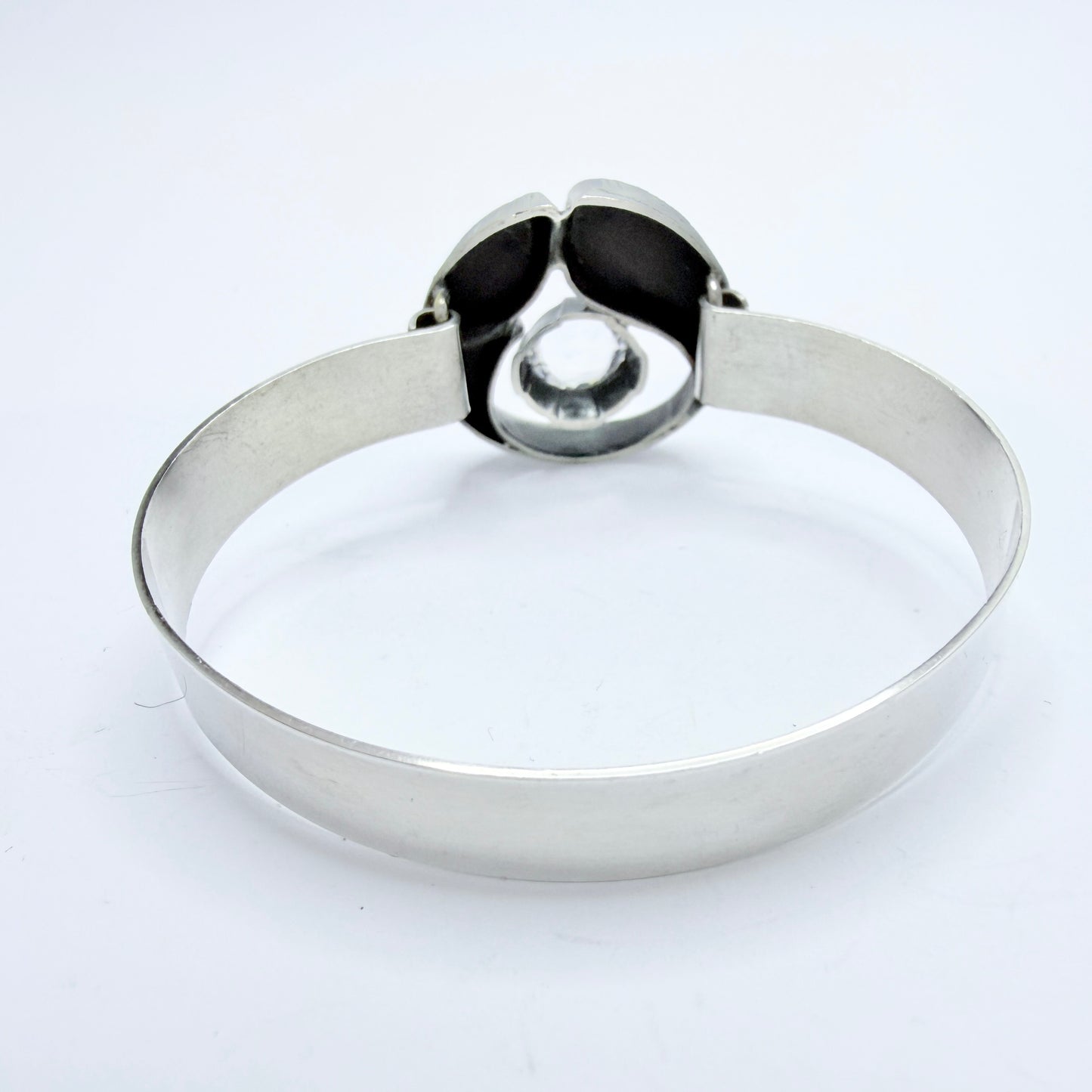 Sten & Laine, Finland 1976. Vintage Sterling Silver Rock Crystal Hinged Bangle Bracelet