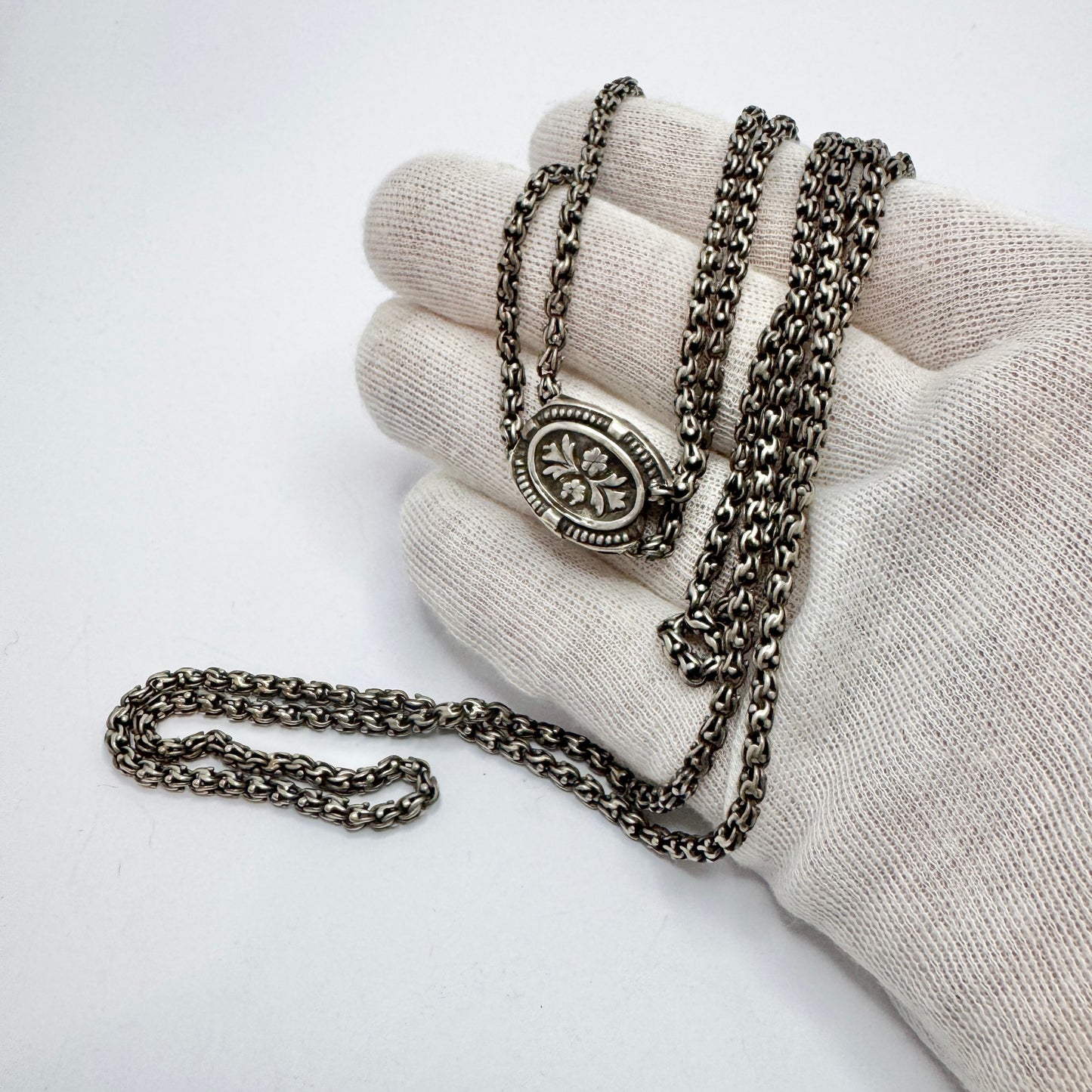 Antique Victorian Solid Silver 136cm / 54in Chain with Slider. Pls read description