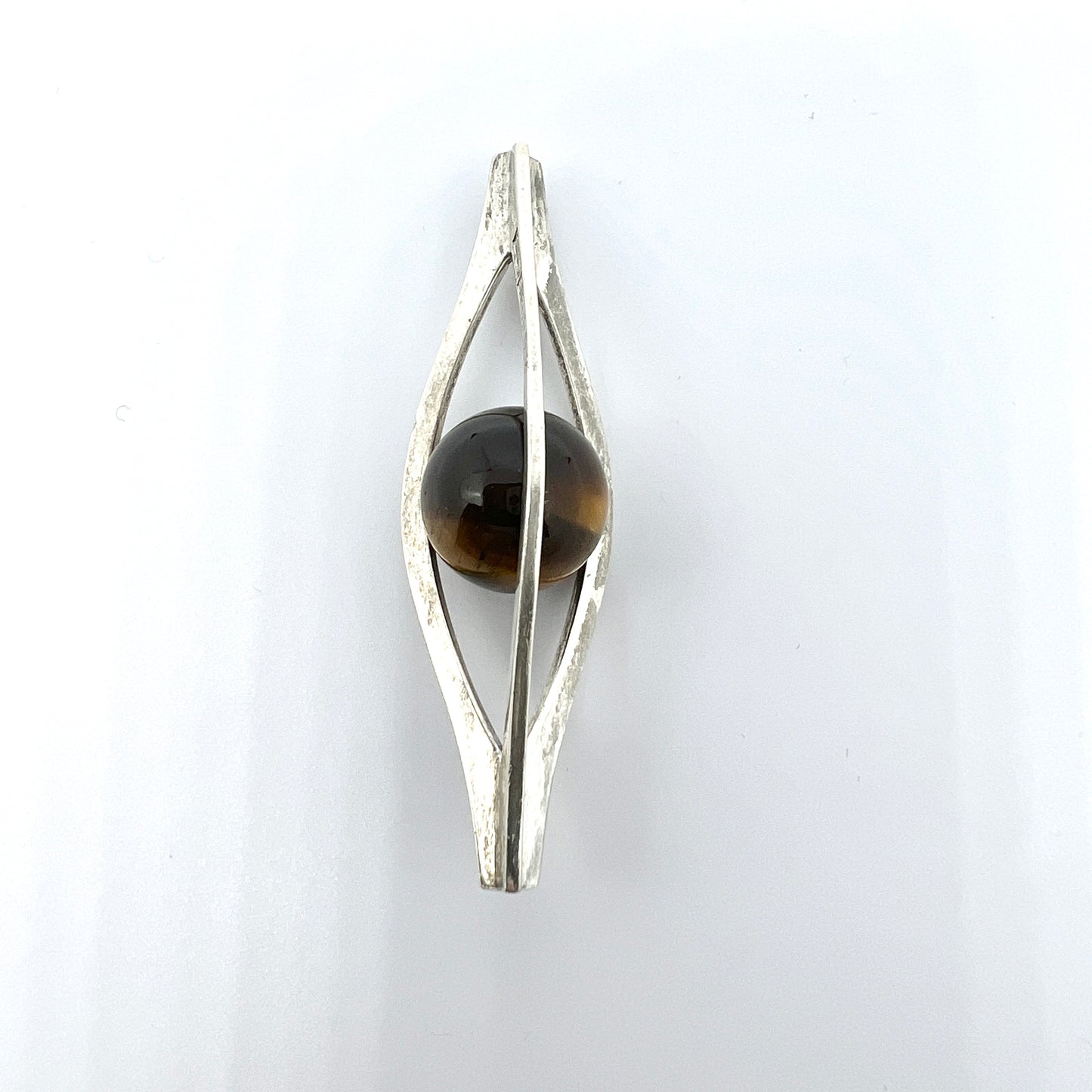 Elis Kauppi, Kupittaan Kulta Finland 1962. Vintage Solid Silver Tiger's Eye Pendant.