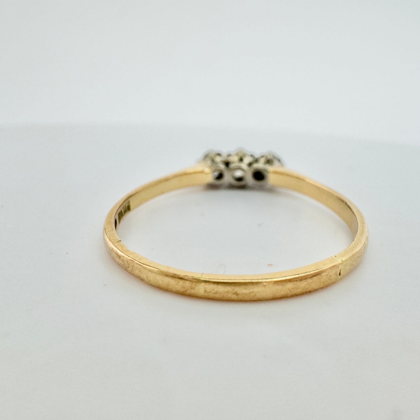 JA Persson, Sweden 1949. VIntage 18k Gold Diamond Ring.