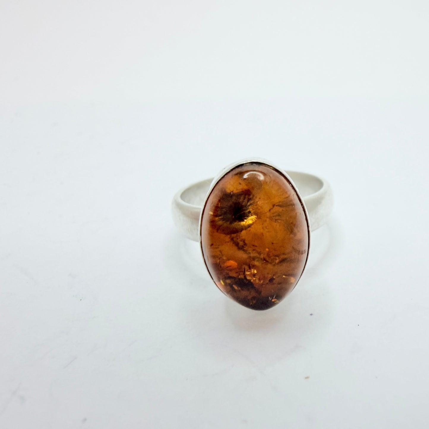Vintage Sterling Silver Amber Ring.