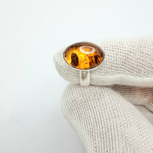 Vintage Sterling Silver Amber Ring.