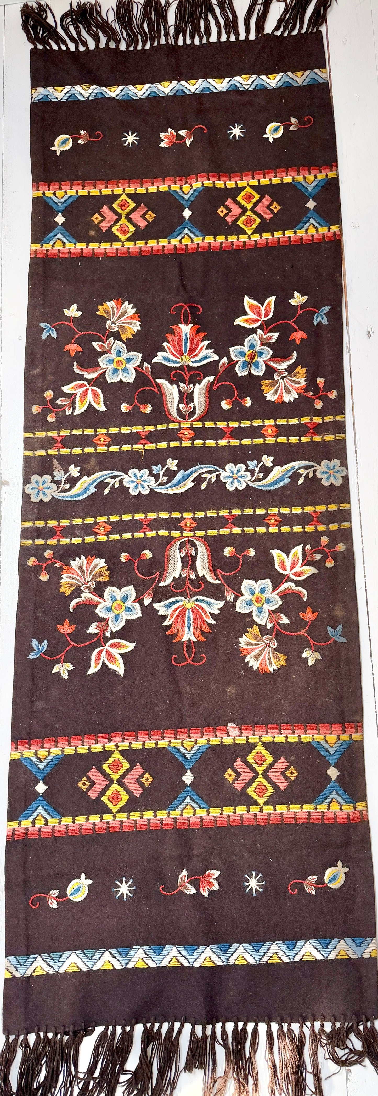 Skåne, Sweden. Antique 175cm / 68.9in Tapestry Wool Table Runner
