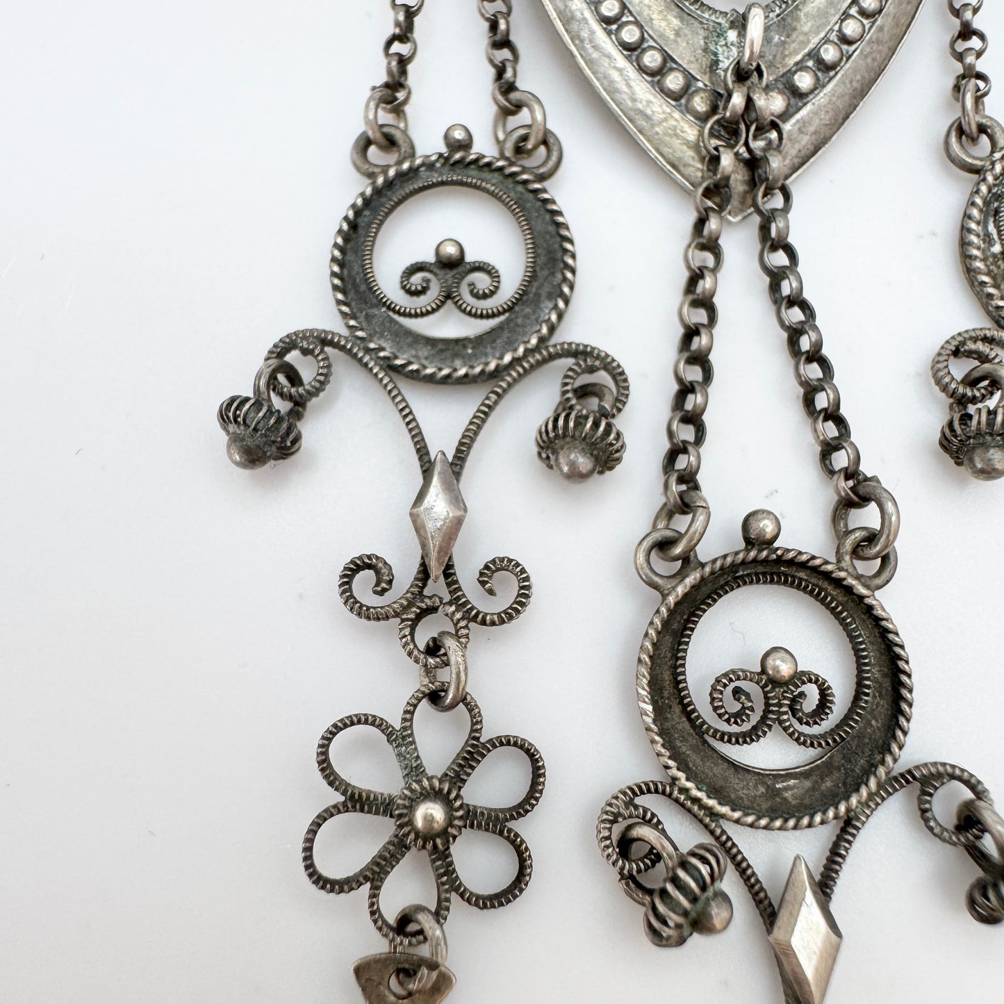 Clement Berg, Norway c 1910. Antique Dragestil Sølje Brooch in Solid Silver.