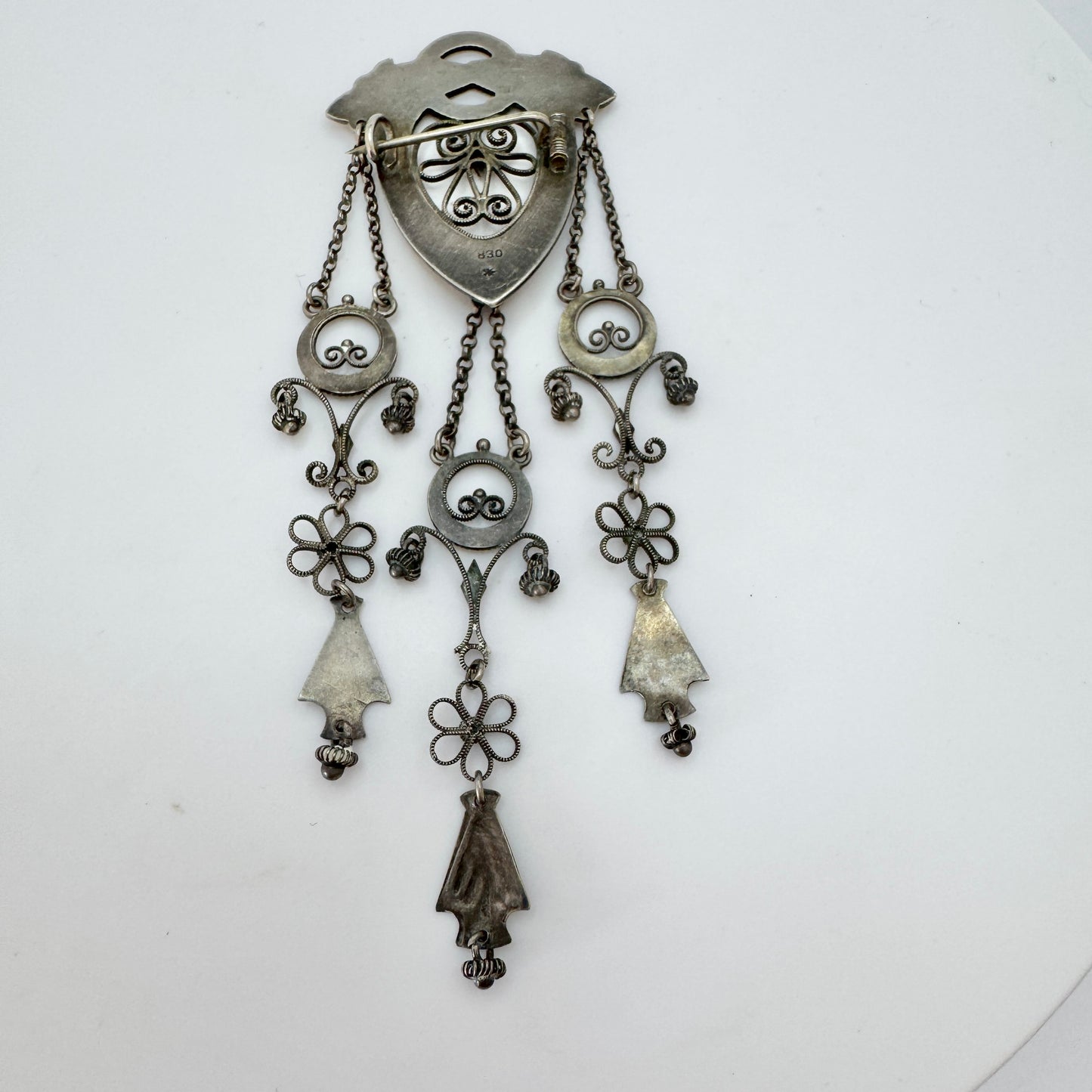 Clement Berg, Norway c 1910. Antique Dragestil Sølje Brooch in Solid Silver.