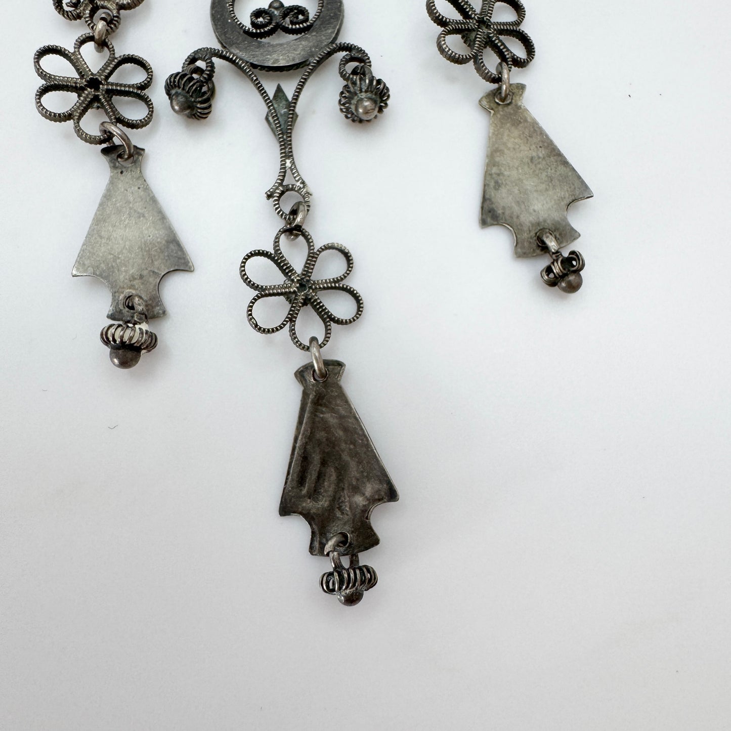 Clement Berg, Norway c 1910. Antique Dragestil Sølje Brooch in Solid Silver.