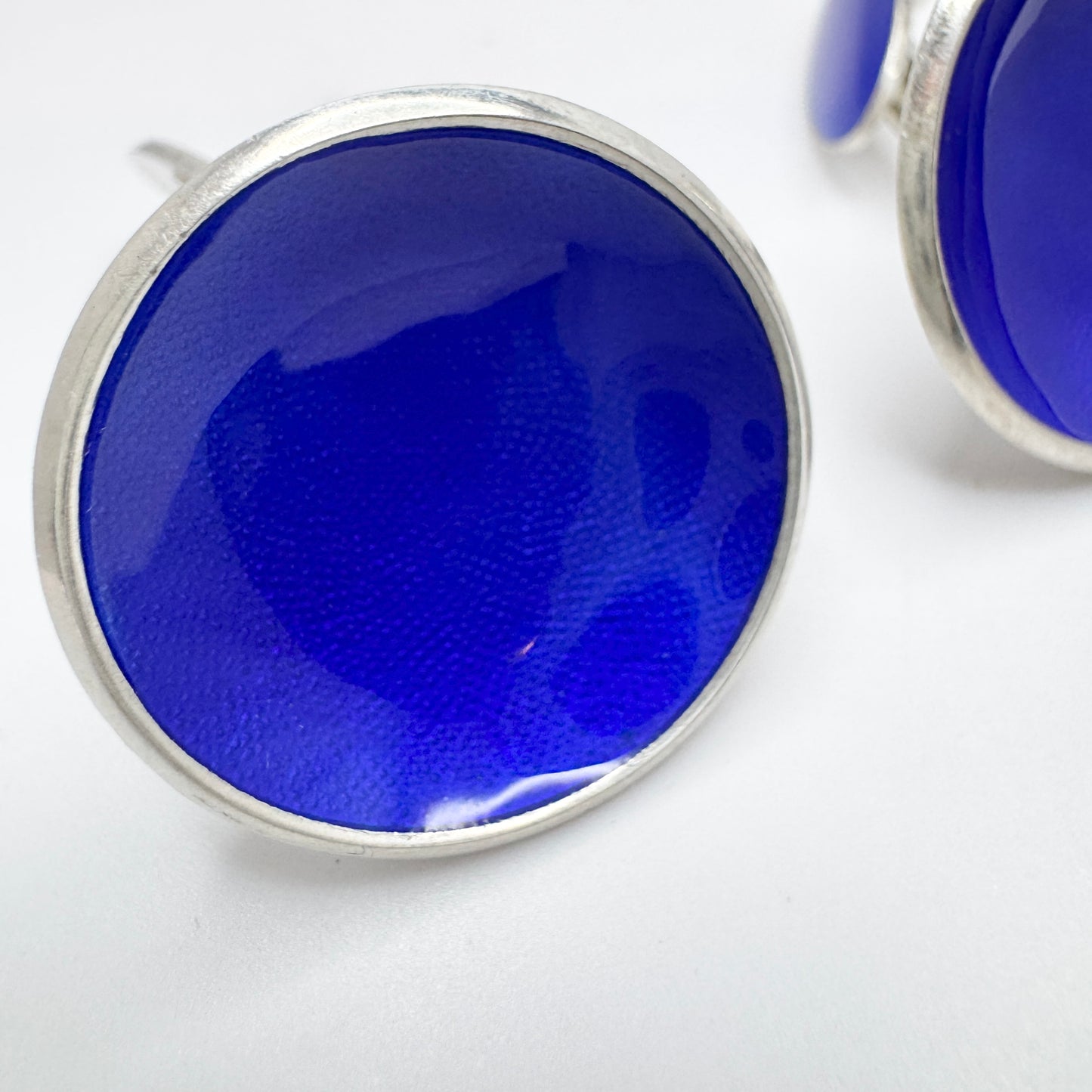 Einar Modahl, Norway. Vintage Sterling Silver Blue Enamel Cufflinks.