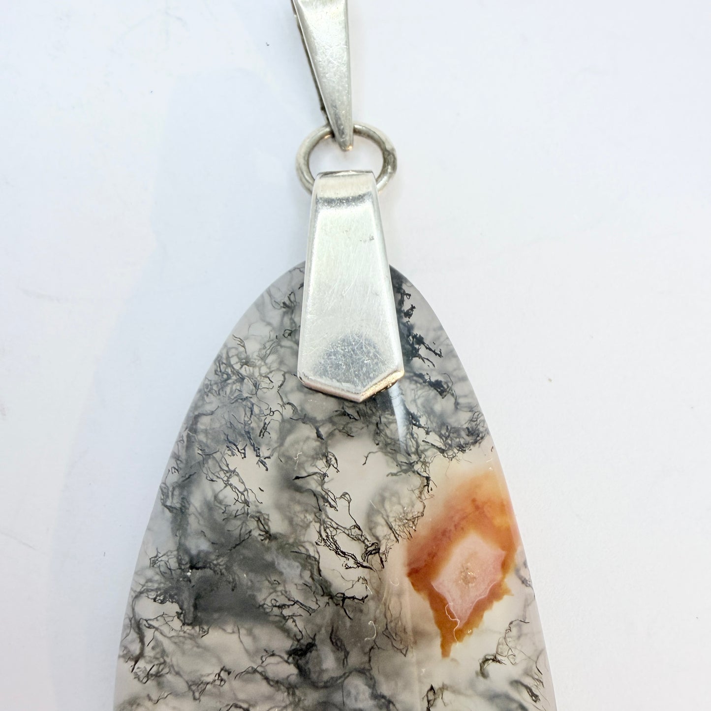 Vintage c 1970. Solid Silver Moss Agate Pendant.