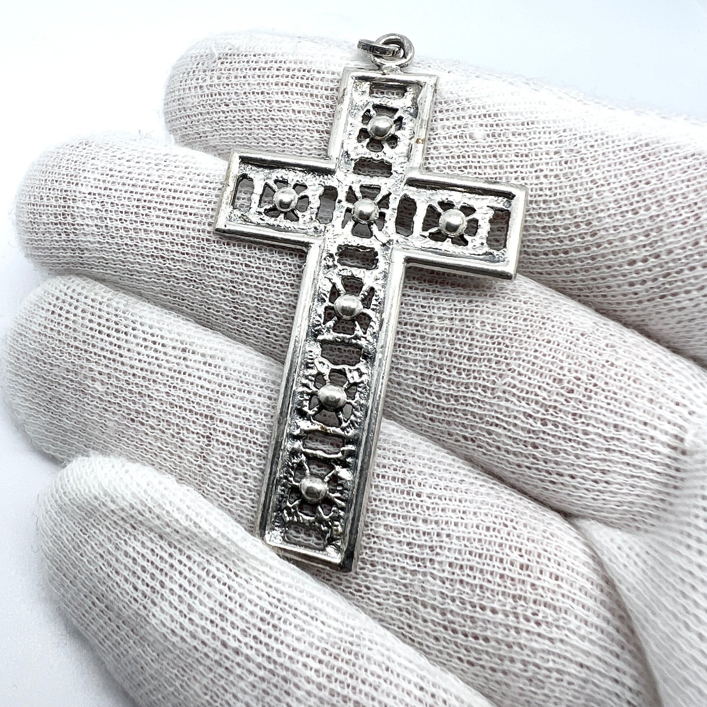 Pentti Sarpaneva for Turun Hopea Finland 1971. Vintage Slid Silver Cross Pendant. Signed.