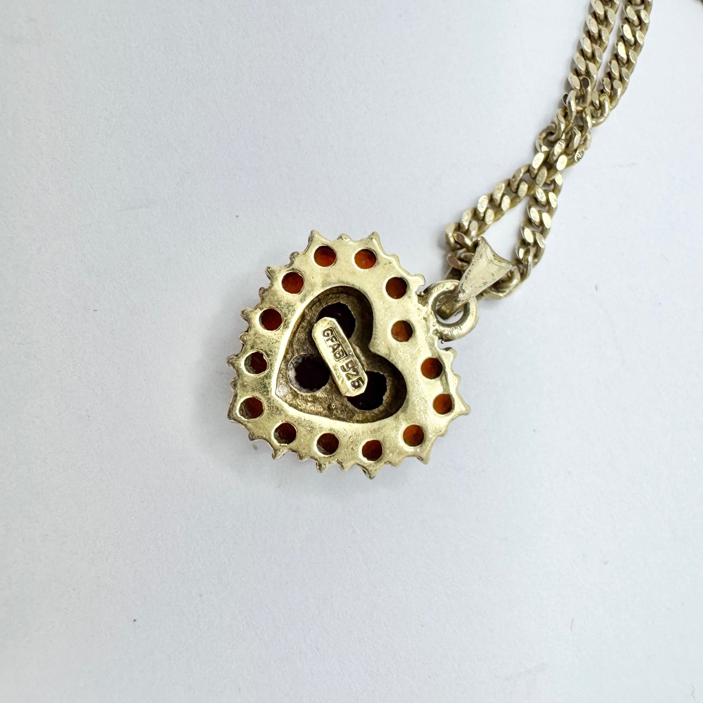 Vintage Solid Silver Garnet Heart Pendant Necklace.