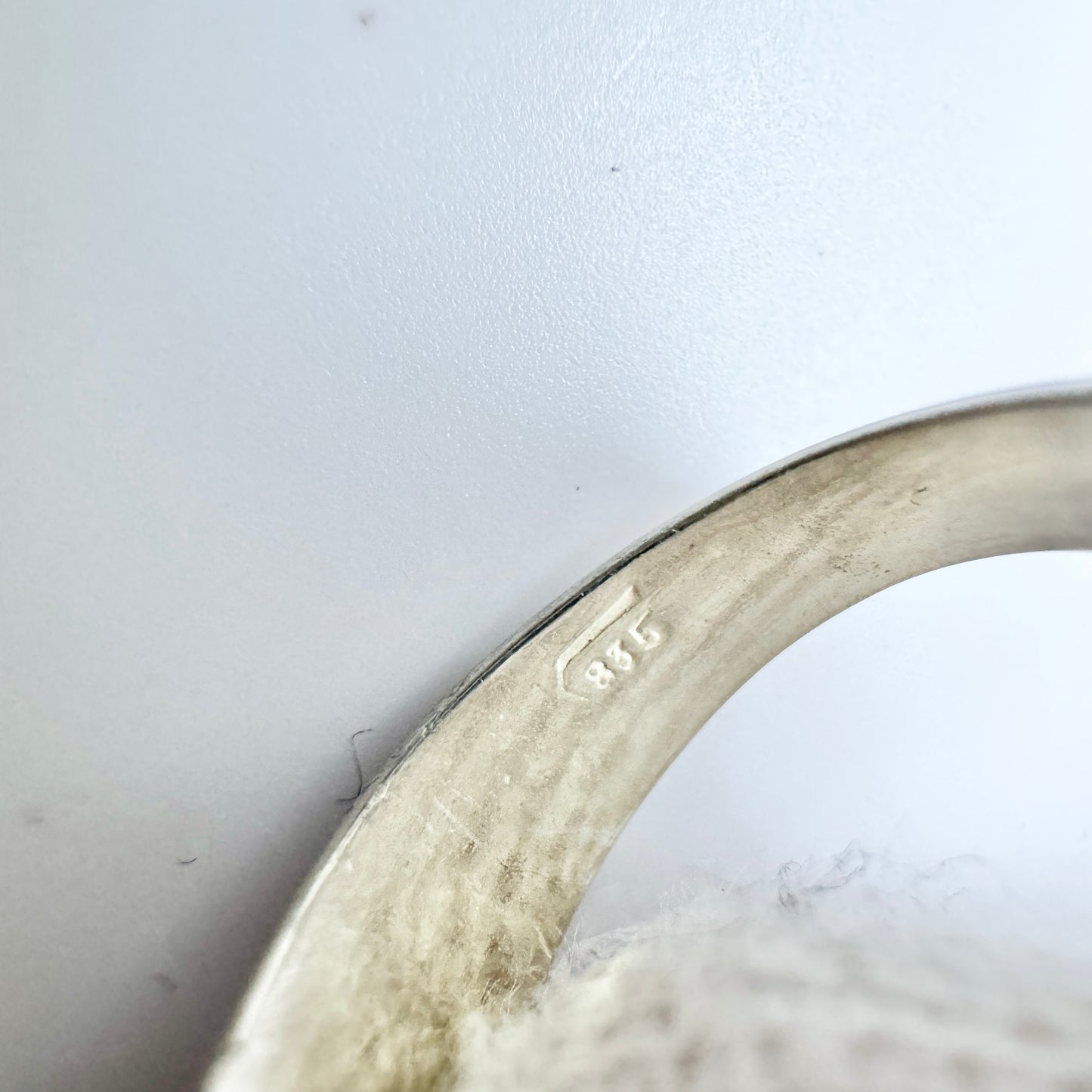 Sweden ca 1950-60s. Solid Silver Amethyst rRng.