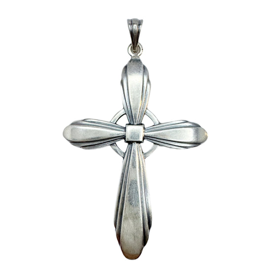 G Dahlgren, Sweden 1946. Vintage Solid Silver Cross Pendant.