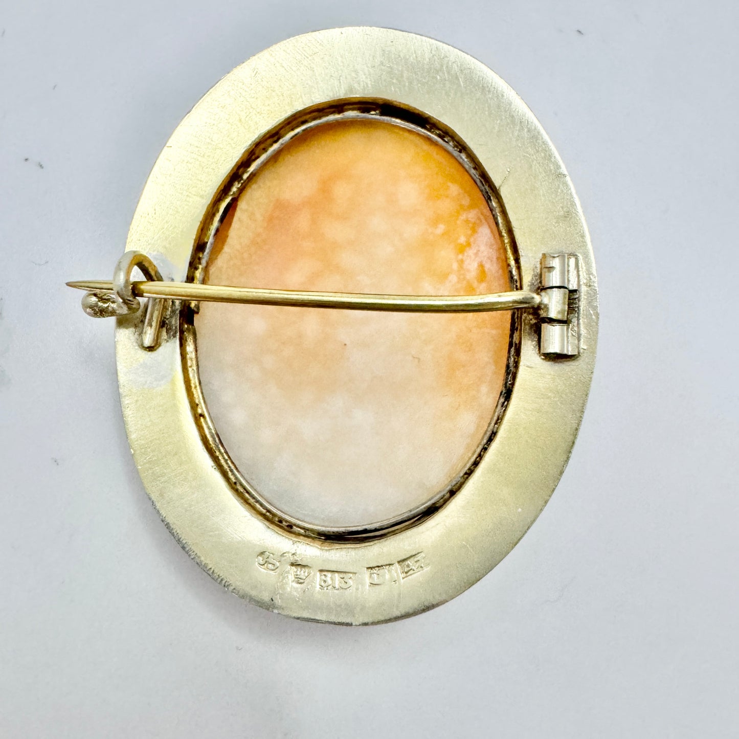 Hjalmar Salo, Finland 1954. Vintage Gilt Solid Silver Cameo Brooch.