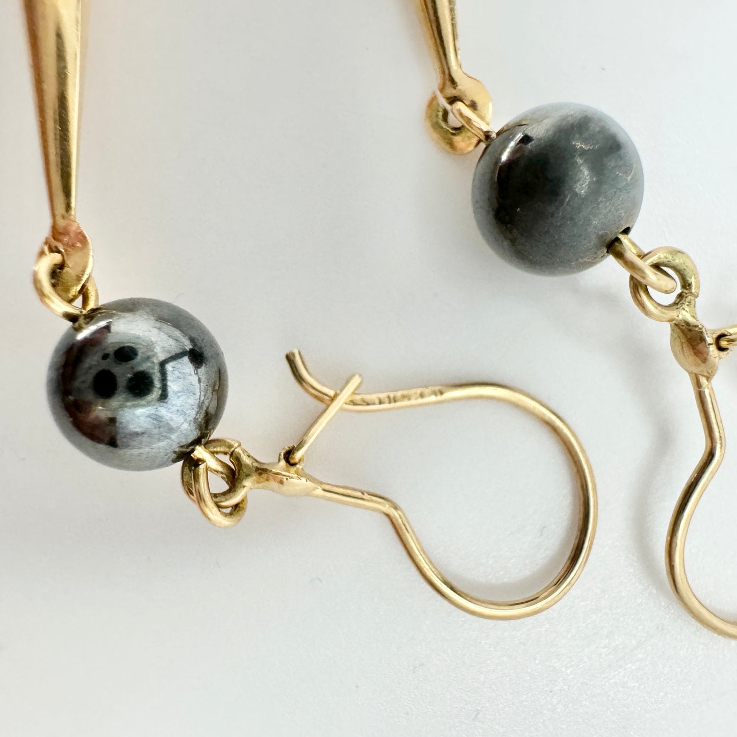 Finland 1970-80s. Vintage 14k Gold Hematite Earrings.