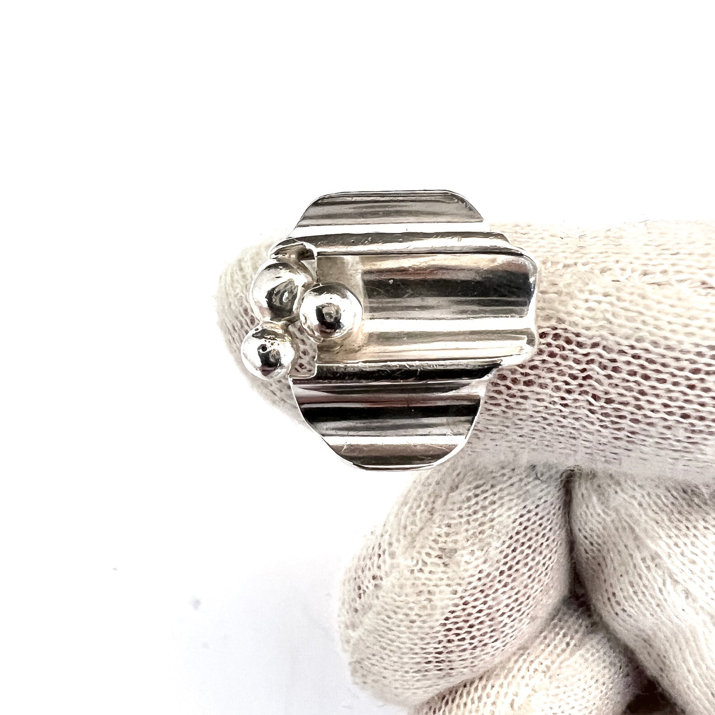 Claes E Giertta, Stockholm Sweden. Vintage Sterling Silver Ring. Signed.