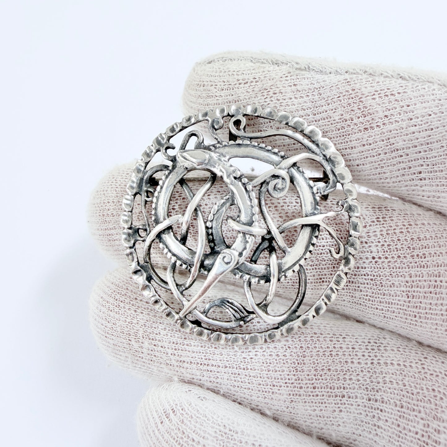 Astri Holthe, Norway. Vintage Sterling Silver Dragestil Brooch Pendant.