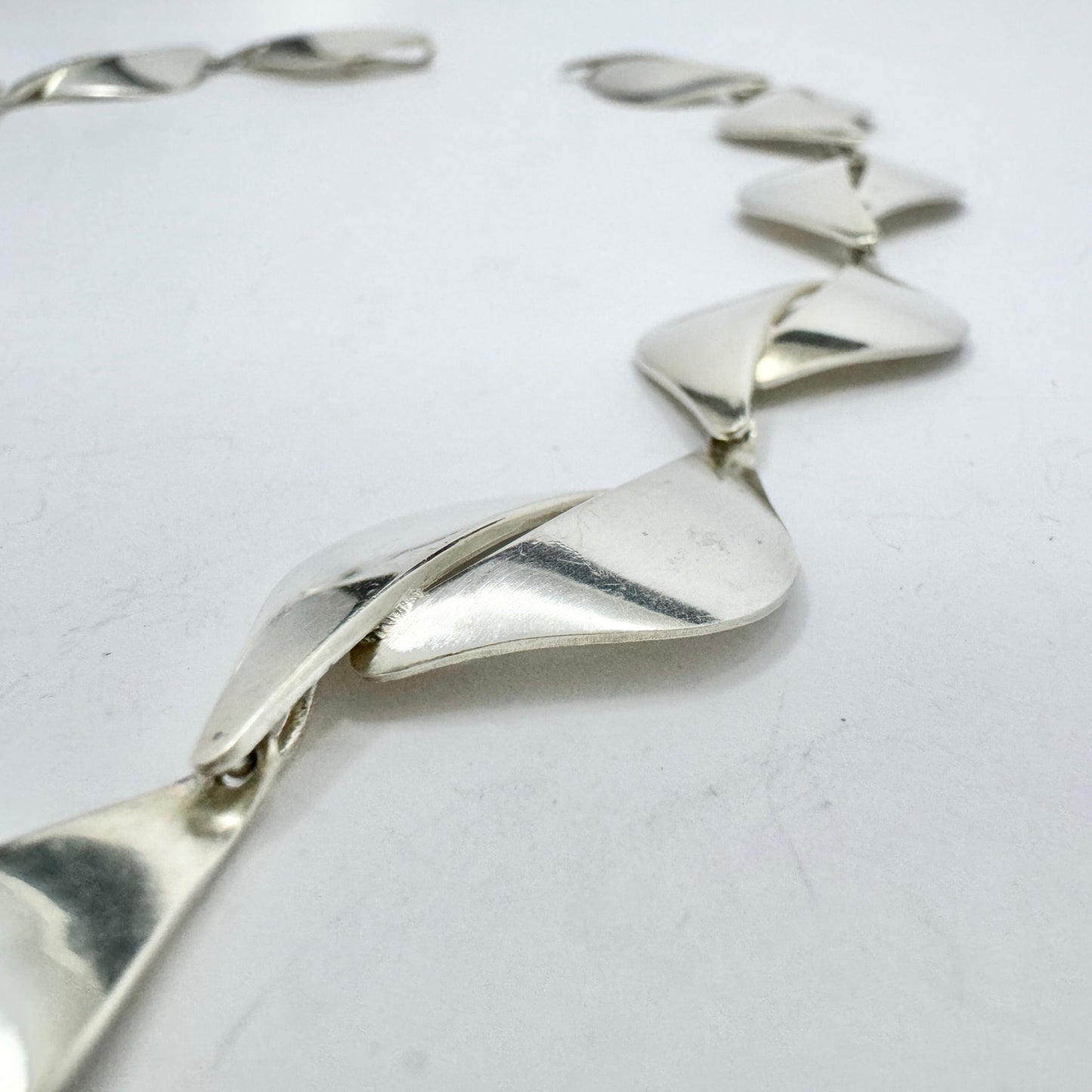 Rauno Oma Mättö, Finland 1959. Vintage Mid-century Modern Solid Silver Necklace.