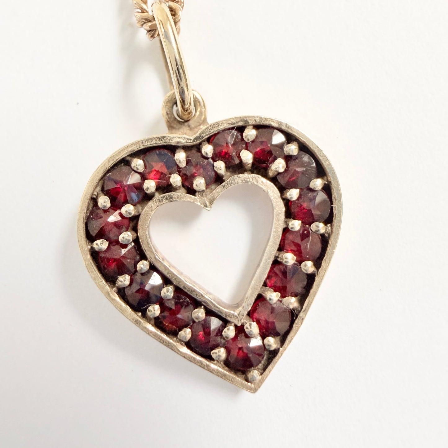 Vintage Gilt Solid Silver Garnet Heart Pendant Necklace.