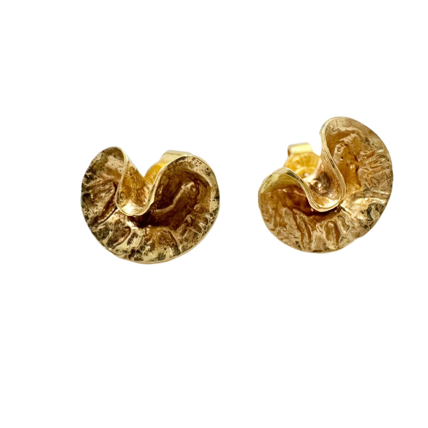 Theresia Hvorslev, Sweden. Vintage 18k Gold Stud Earrings. Design Water Lilies