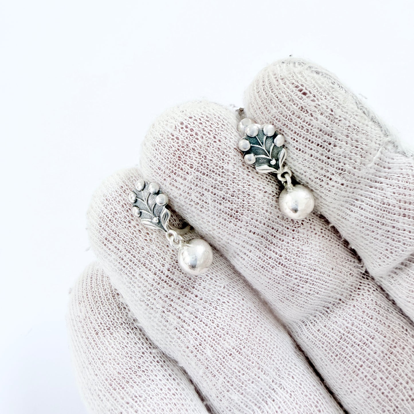 Victor Janson, Sweden c 1950s. Vintage Solid Silver Leaf Earrings.