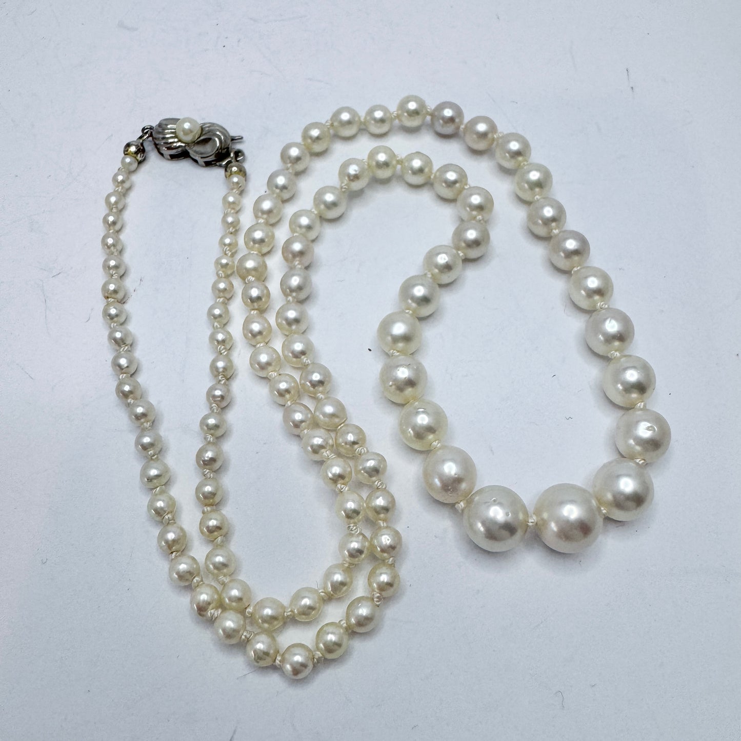 Germany. Vintage Cultured Pearl Sterling Clasp Necklace.