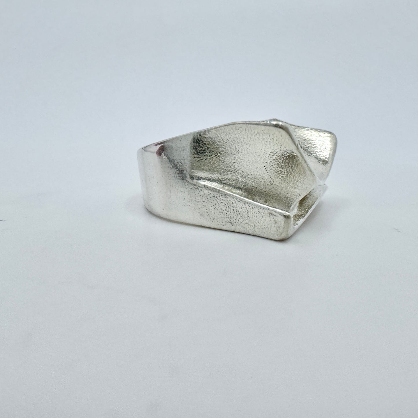 Bjorn Weckstrom for Lapponia, Finland 1974 Sterling Silver Ring. Design: Sirene. Signed.