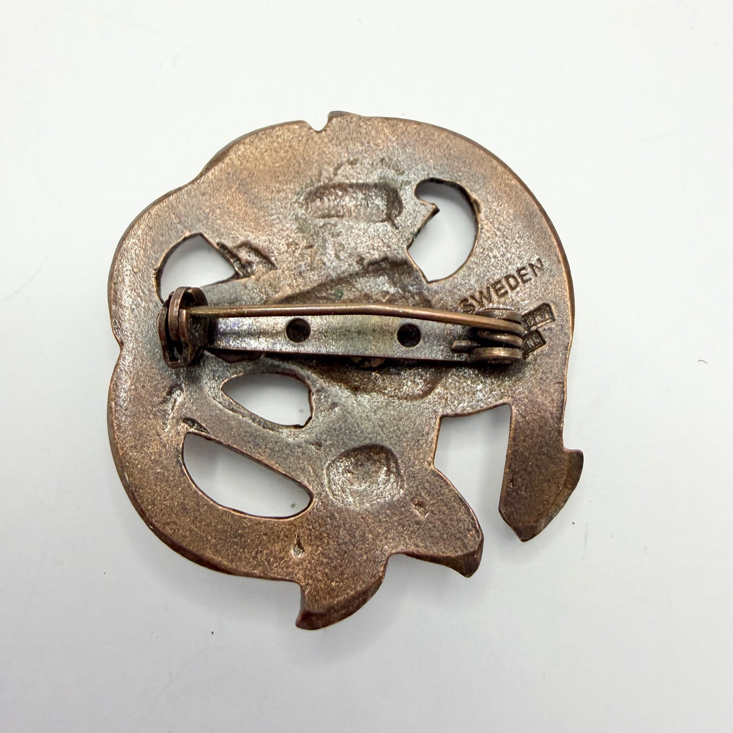 Sweden. Vintage Bronzed Pewter Dragestil Brooch.