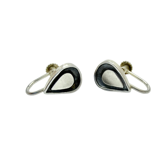 R Tennesmed, Sweden 1959. Vintage Solid Silver Earrings.