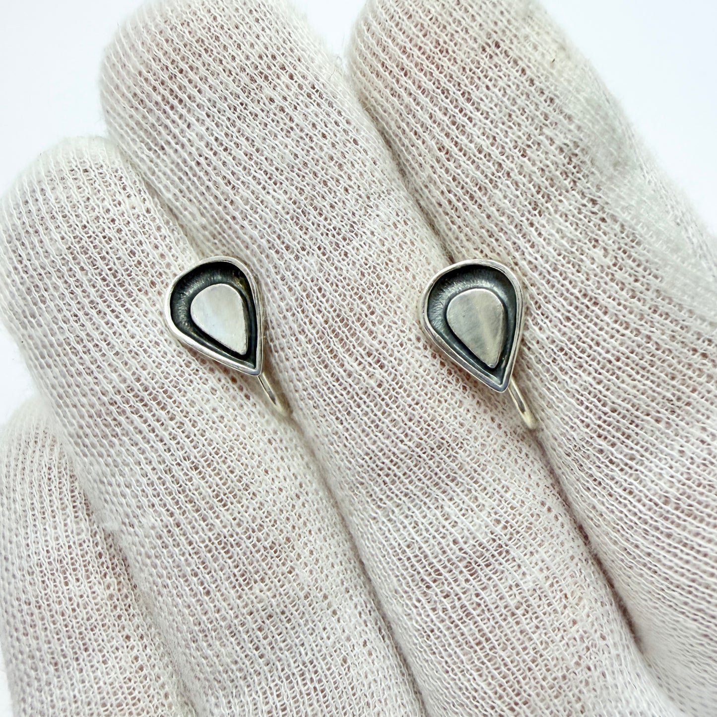 R Tennesmed, Sweden 1959. Vintage Solid Silver Earrings.