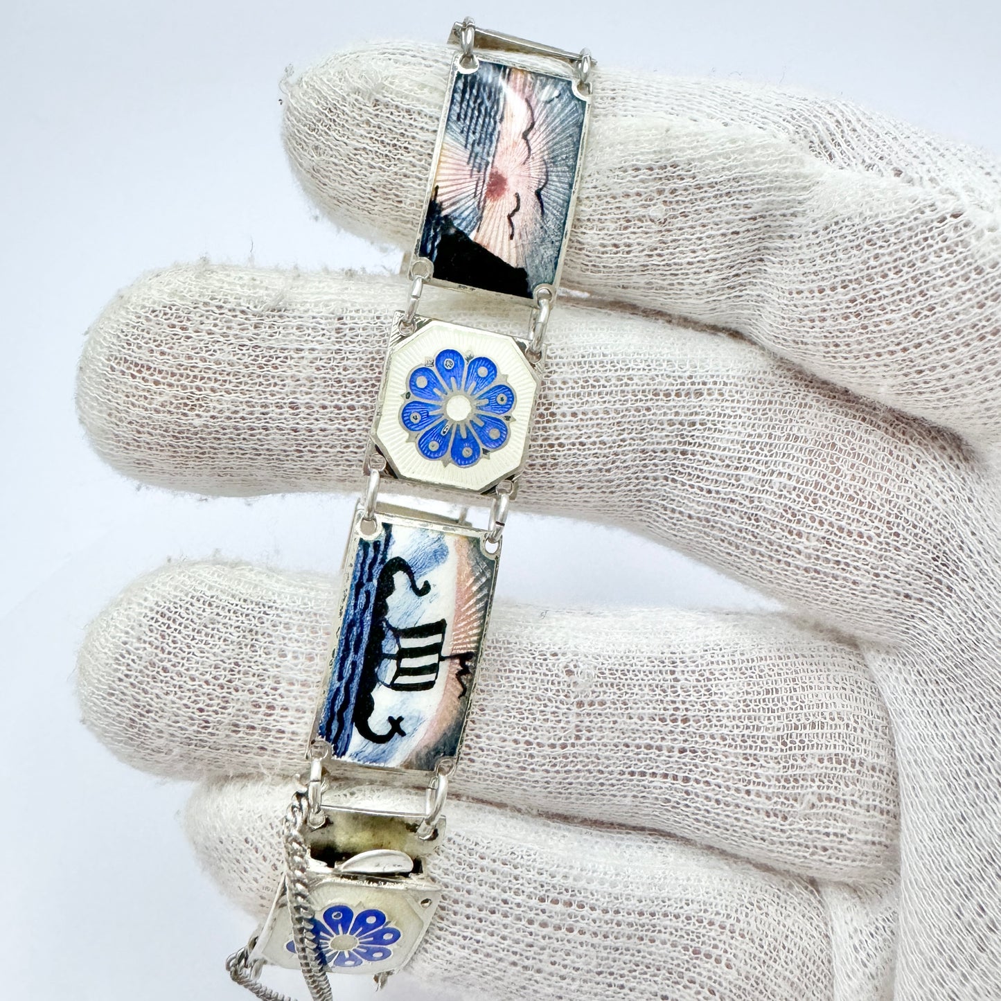 David-Andersen, Norway c 1950s. Sterling Silver Enamel Bracelet.