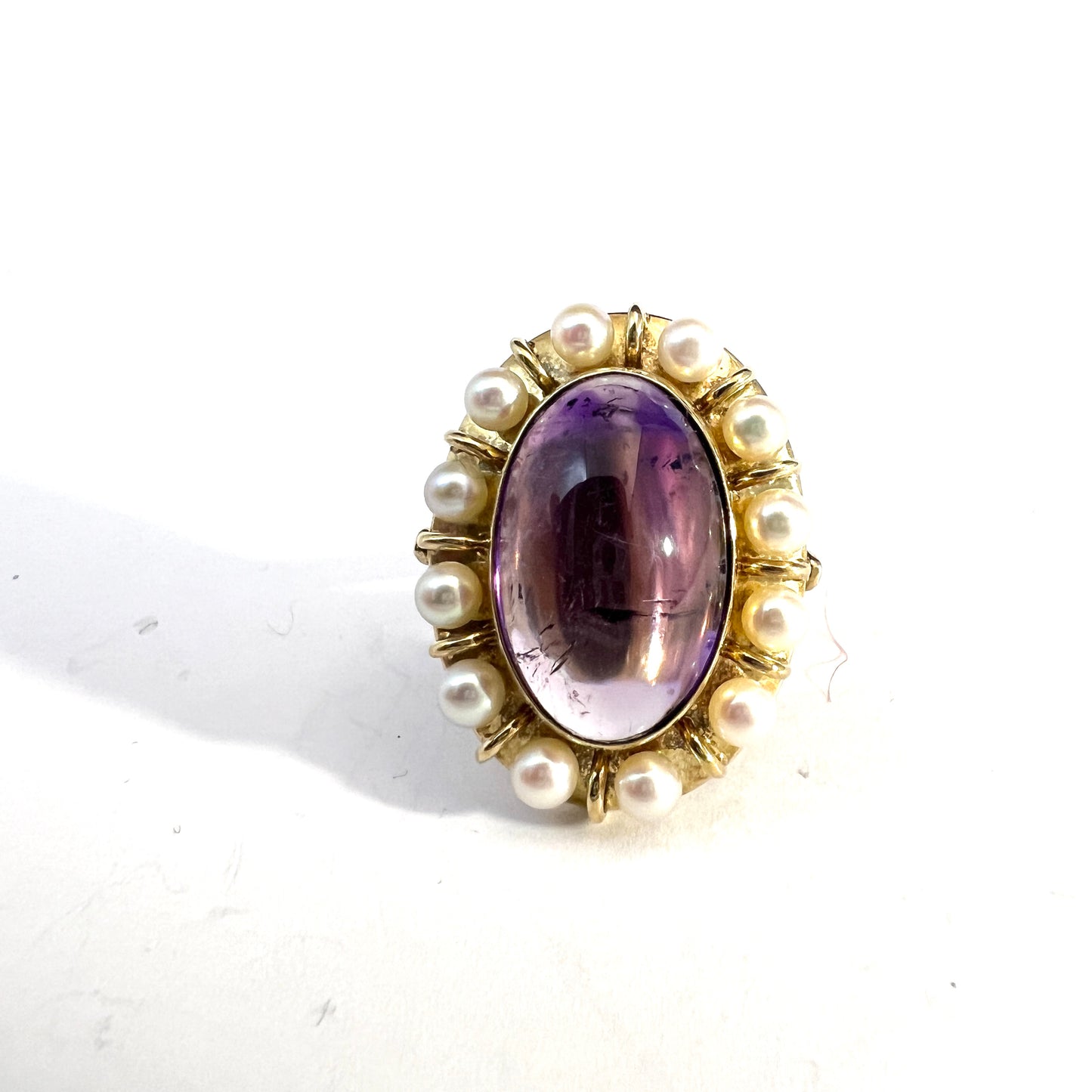 Vintage c 1950s. 14k Gold Amethyst Pearl Cocktail Ring.