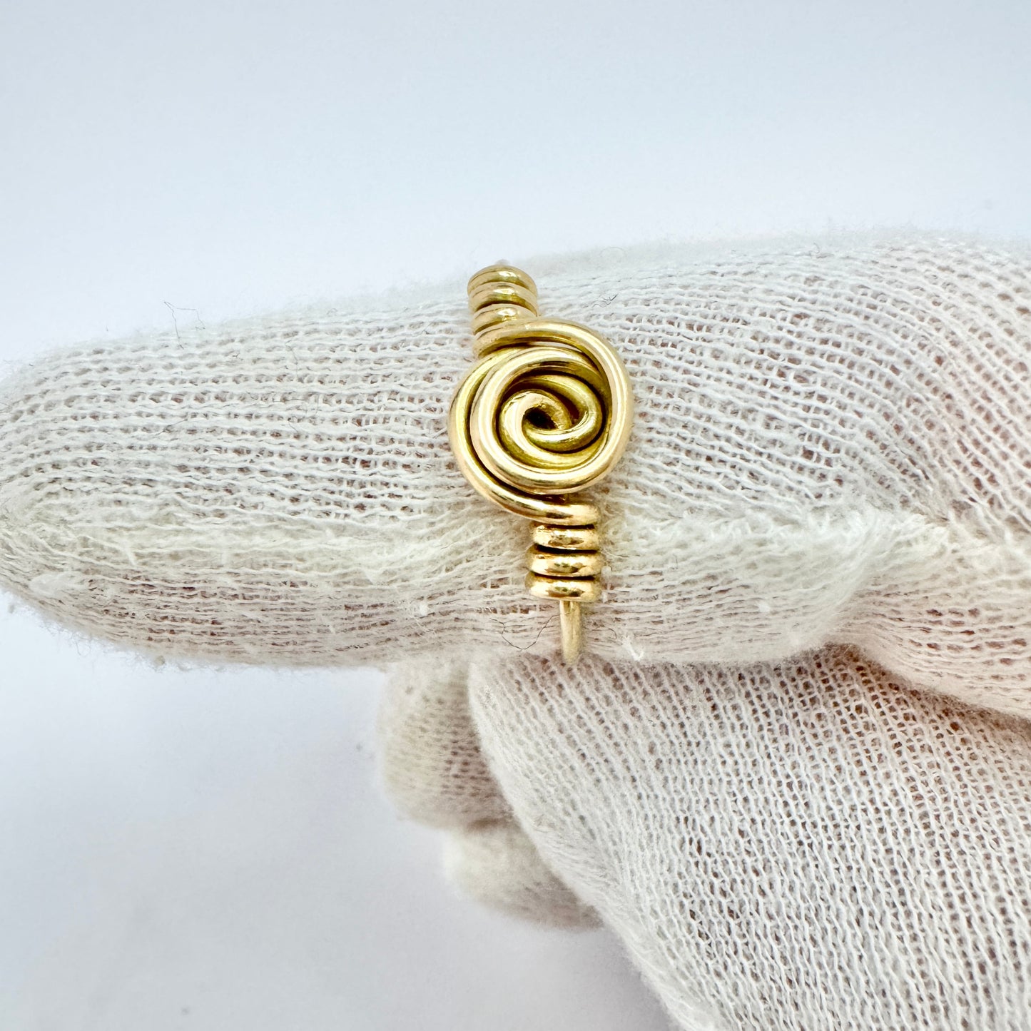 Vintage 18k Gold Viking Copy Love Knot Unisex Ring.