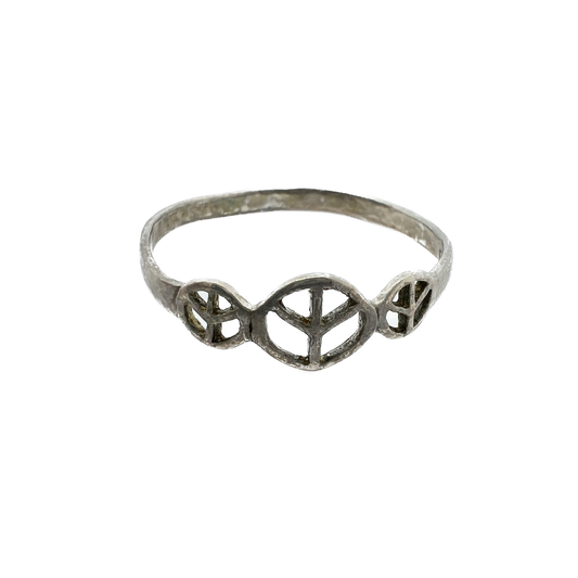 Vintage 1960-70s Sterling Silver Hippie Peace Sign Ring.