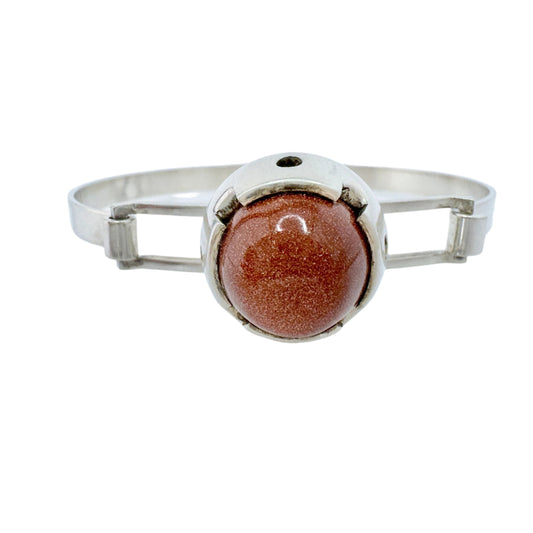 Martti Viikinniemi, Finland 1966. Vintage Solid Silver Goldstone Hinged Bangle Bracelet.